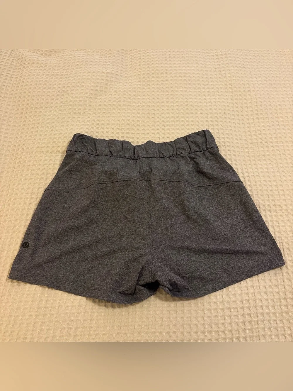 Lululemon On The Fly Shorts Size 6